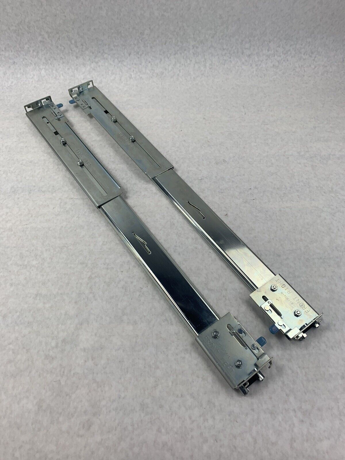 HP 249905-L 249905-R Server Rail Set R/L 6C0564
