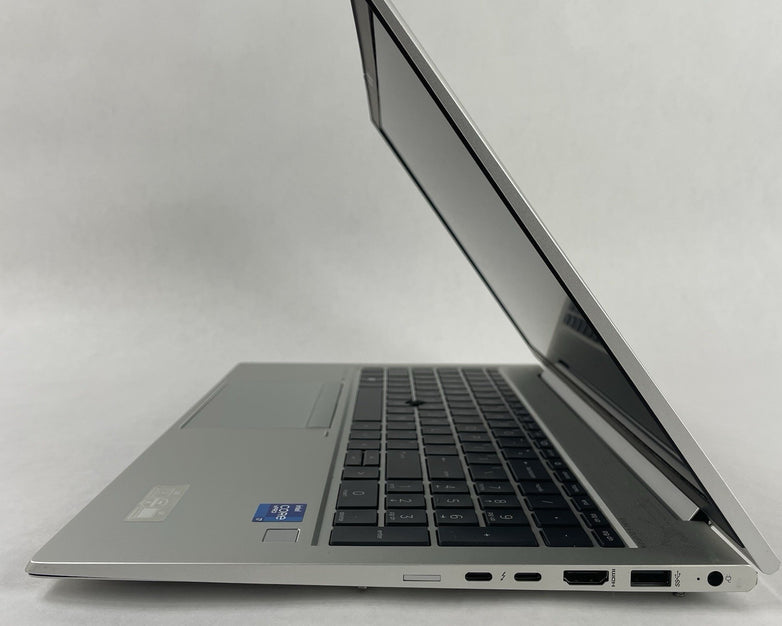 HP EliteBook 850 G8 15.6" i7-1185G7 3.00 GHz 8 GB RAM No SSD/OS/AC/Batt