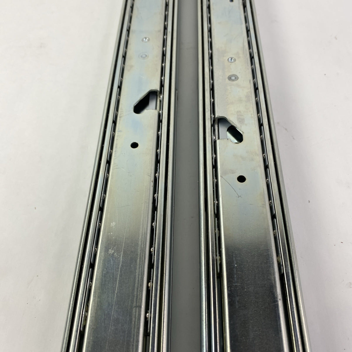 IBM 68Y9724 68Y9725 Right and Left Sliding Rails9