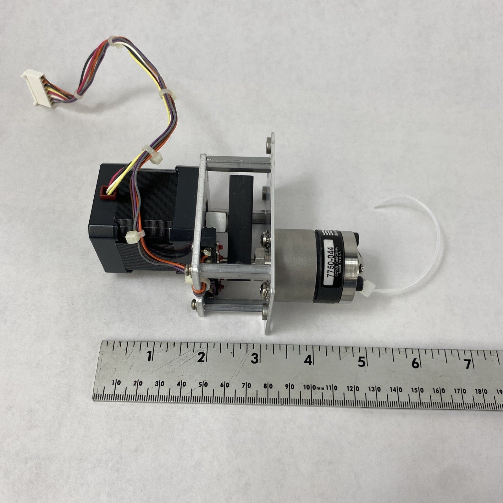 Rheodyne 7750E-020 6 Port Valve Oriental Motor C7733-9012K Vexta Stepping Motor13