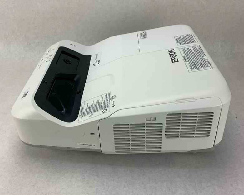 Epson PowerLite 695Wi H740A LCD Lamp Projector 2072 Lamp Hours - No Remote