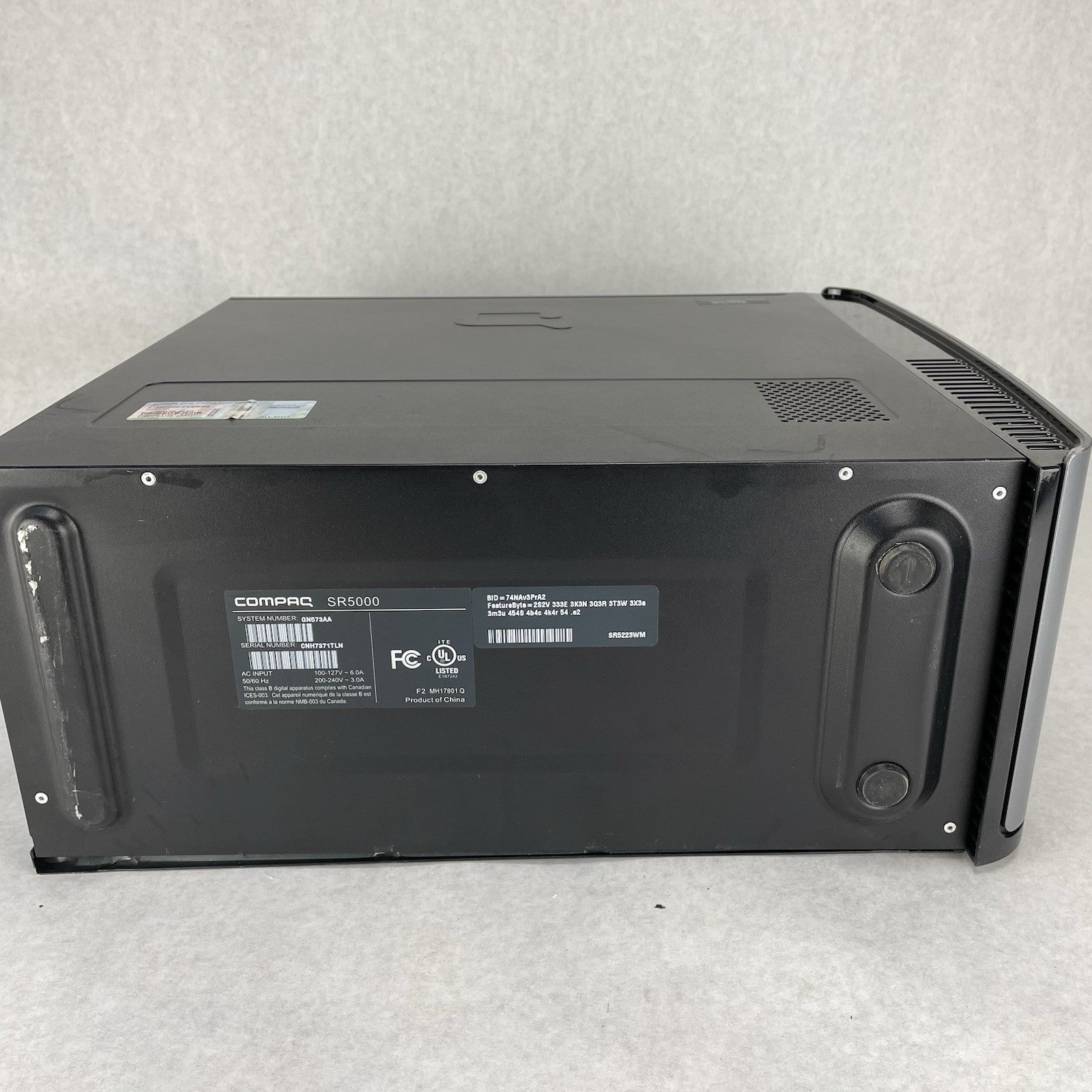 Compaq Presario SR5000 AMD Sempron 3600 2 GHz 1 GB Ram DVD-RW No HDD No OS