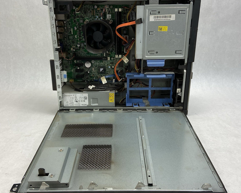 Dell Optiplex 390 DT Intel Core i3-2120 3.3GHz 4GB RAM No HDD No OS