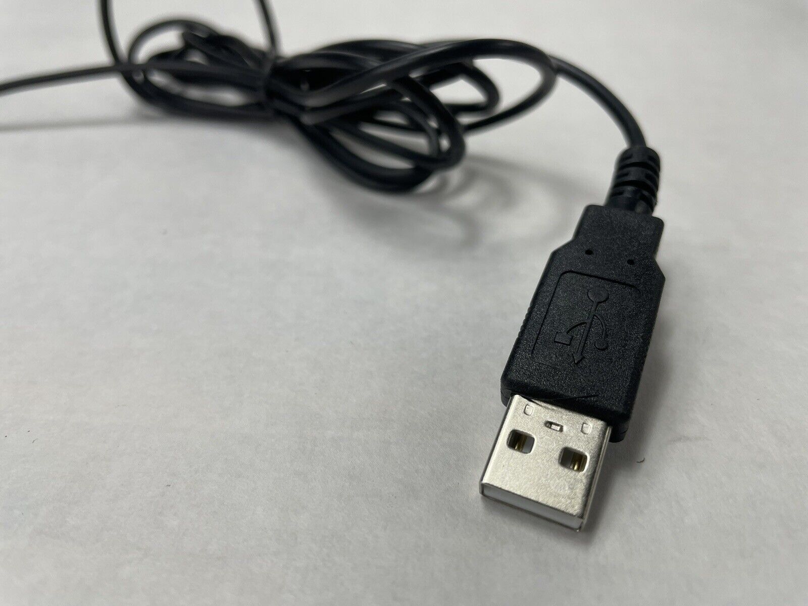 Dell MOCZUL USB Wired Black Laser Scroll Mouse with 6 Buttons Lot of 4