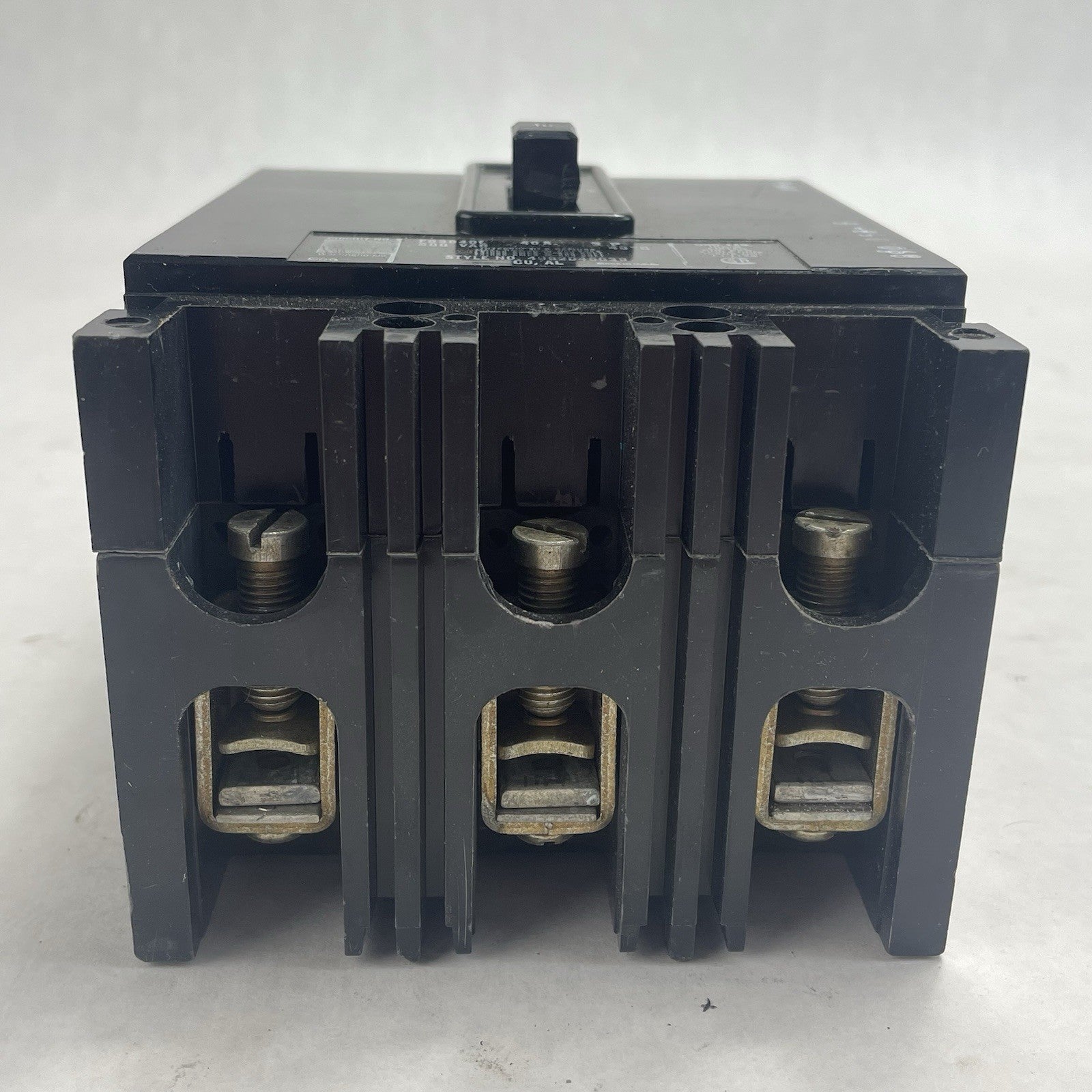 Westinghouse Circuit Breaker FB3040L 3-Pole 40A 600VAC Untested3