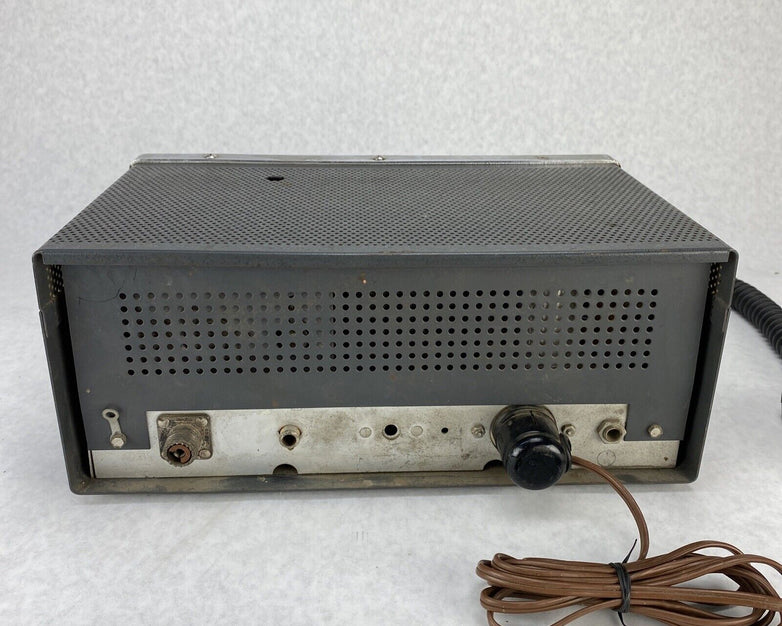 USL Contact 8 Vintage 23-Channel CB Transceiver Radio w/ Mic & Power Cord