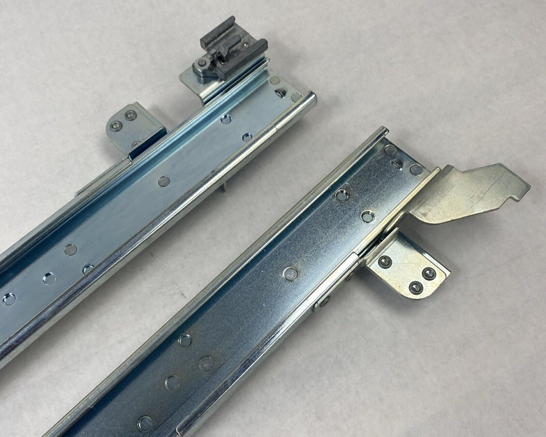 Unbranded L-4N344 / R-4N345 Left Right Server Rack Rail Set