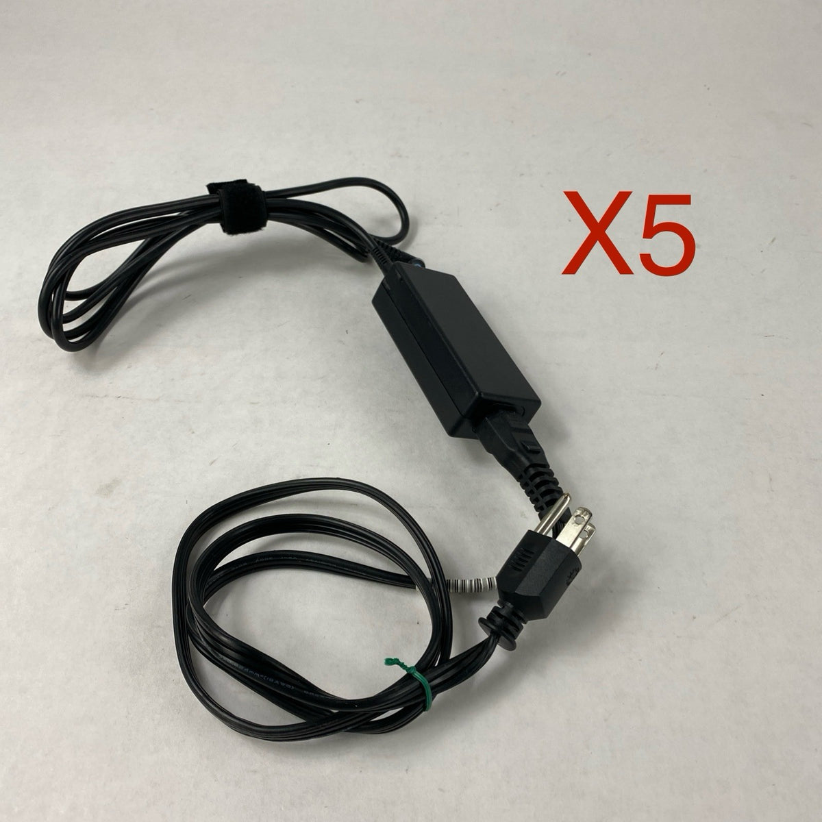 HP HSTNN-CA40 19.5V Blue Tip Small barrel AC Adapter - Lot of 50