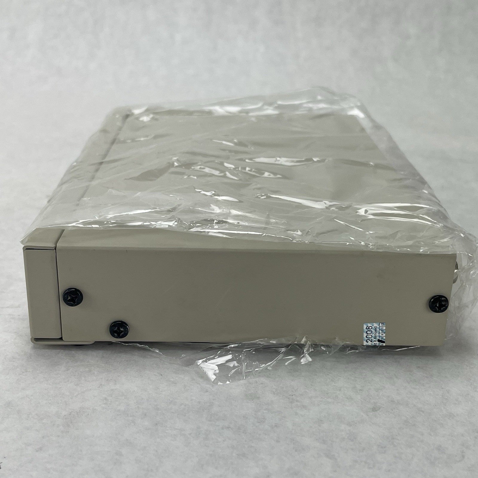 CCTV-900 Wireless AV Receiver & Switcher 2x Audio/Video Output DC12V- No Cord8