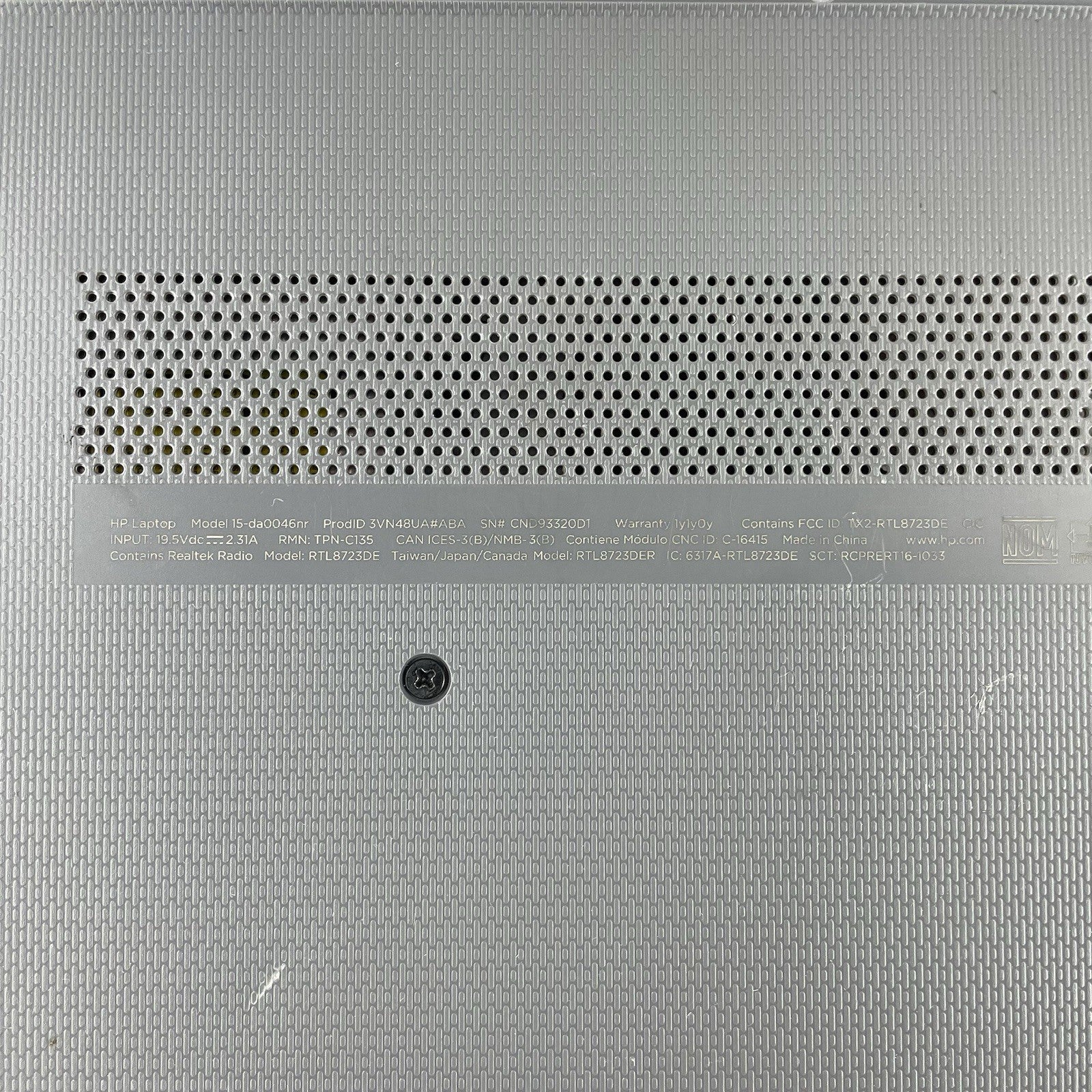 HP 15-da0046nr 15.6" i3-7020U 2.30 GHz 8 GB RAM No SSD No OS - Bad Bottom13