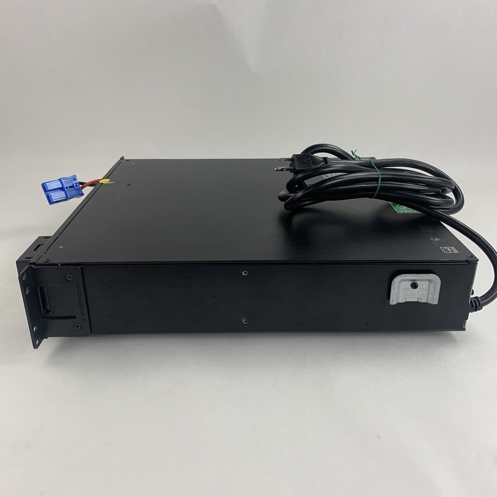 APC SMX1500RM2UC SmartUPS LCD 1500va Tested w/ rack ears No Batteries/Faceplate10