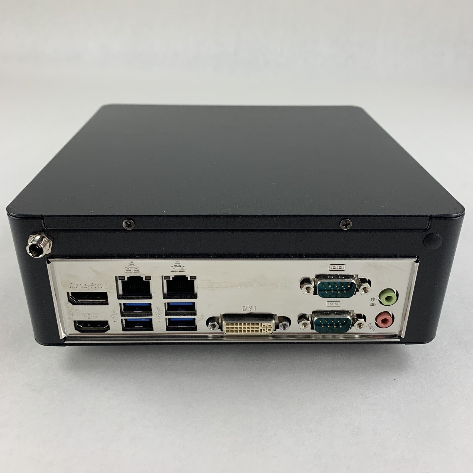 Supermicro Micro Desktop X11SSV-Q i5-7500 3.8 GHz 8 GB Ram No OS No HDD No AC