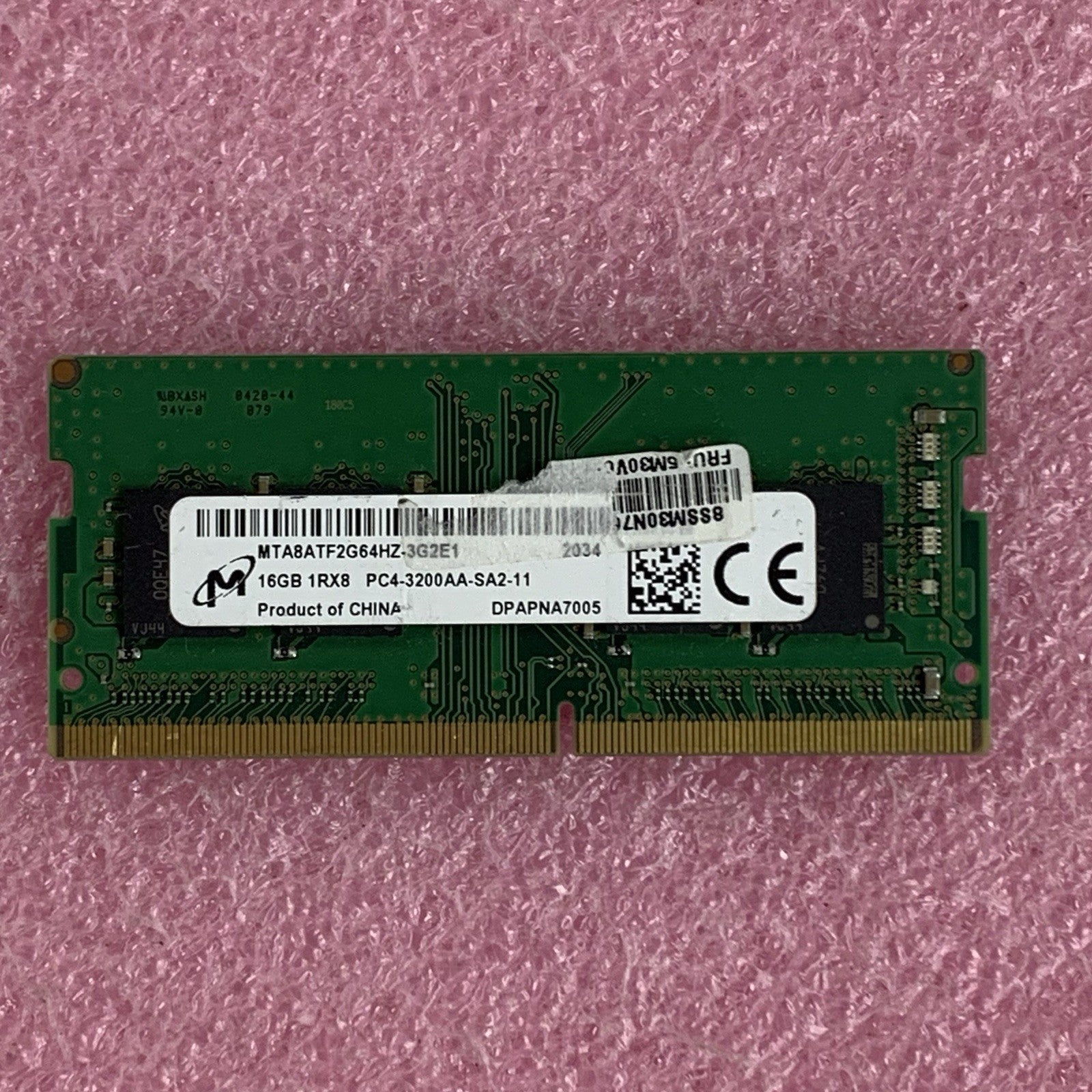 Micron MTA8ATF2G64HZ-3G2E1 16 GB 1Rx8 PC4-3200AA DDR4 Laptop Memory RAM1