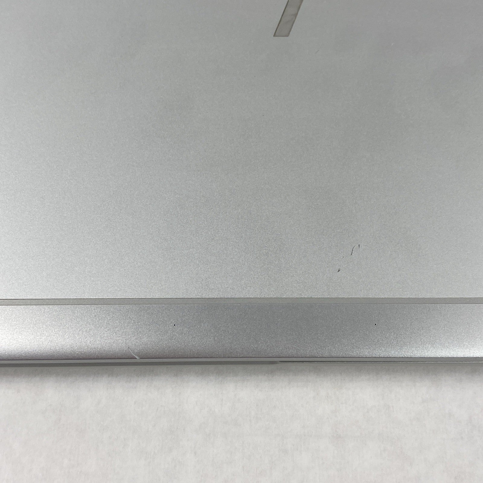 HP EliteBook 850 G6 Core i5-8365U 1.60 GHz 8 GB RAM 15.6" No HDD No OS