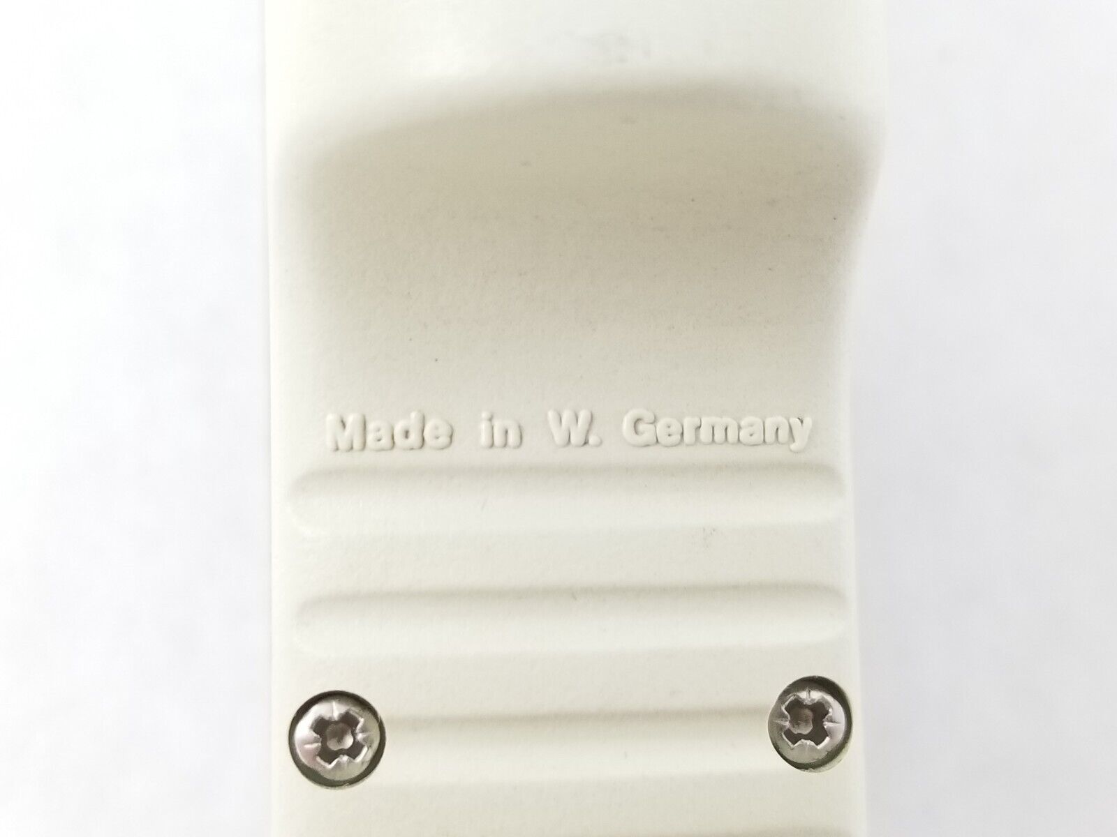 Eppendorf 8 Pipette Adapter Untested