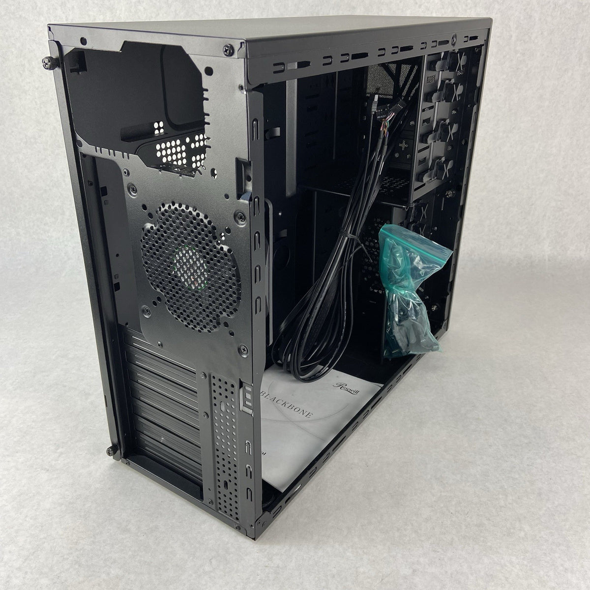 Rosewill Blackbone Mid Tower Computer Case Bare Bones No PSU12
