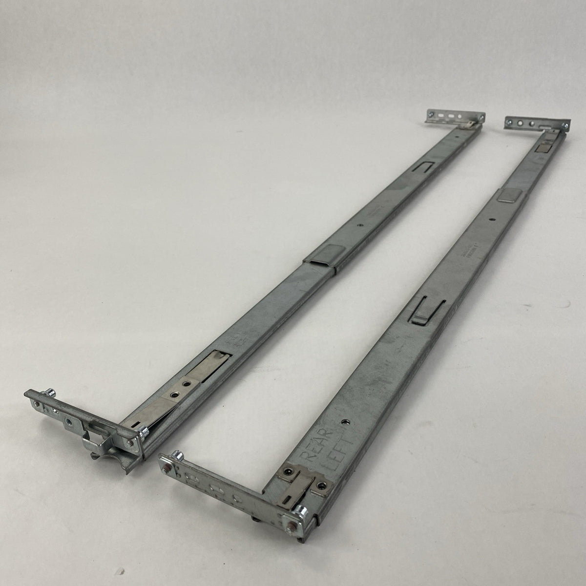 HP 364676-001 and 364686-001 Sliding Server Rails 0