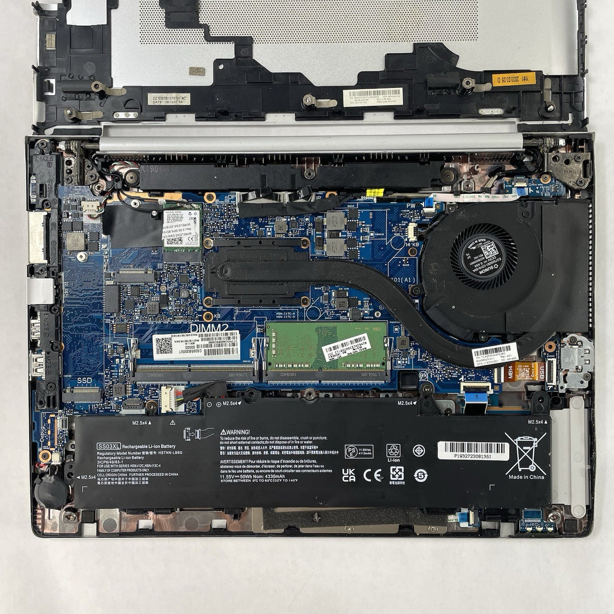 HP mt44 14" Ryzen 3 Pro 2300U 2.00 GHz 4 GB RAM No SSD/OS/AC - READ18