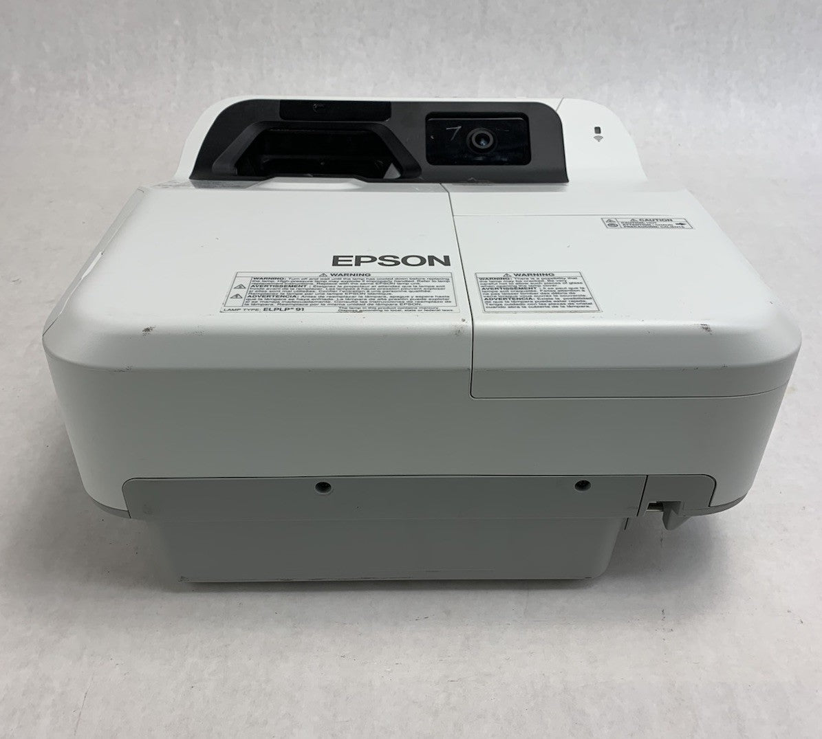 Epson PowerLite 695Wi H740A LCD Lamp Projector 212 Lamp Hours - No Remote1