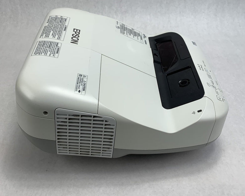Epson H599A BrightLink 595Wi LCD Lamp Projector 1351 Lamp Hours No Remote