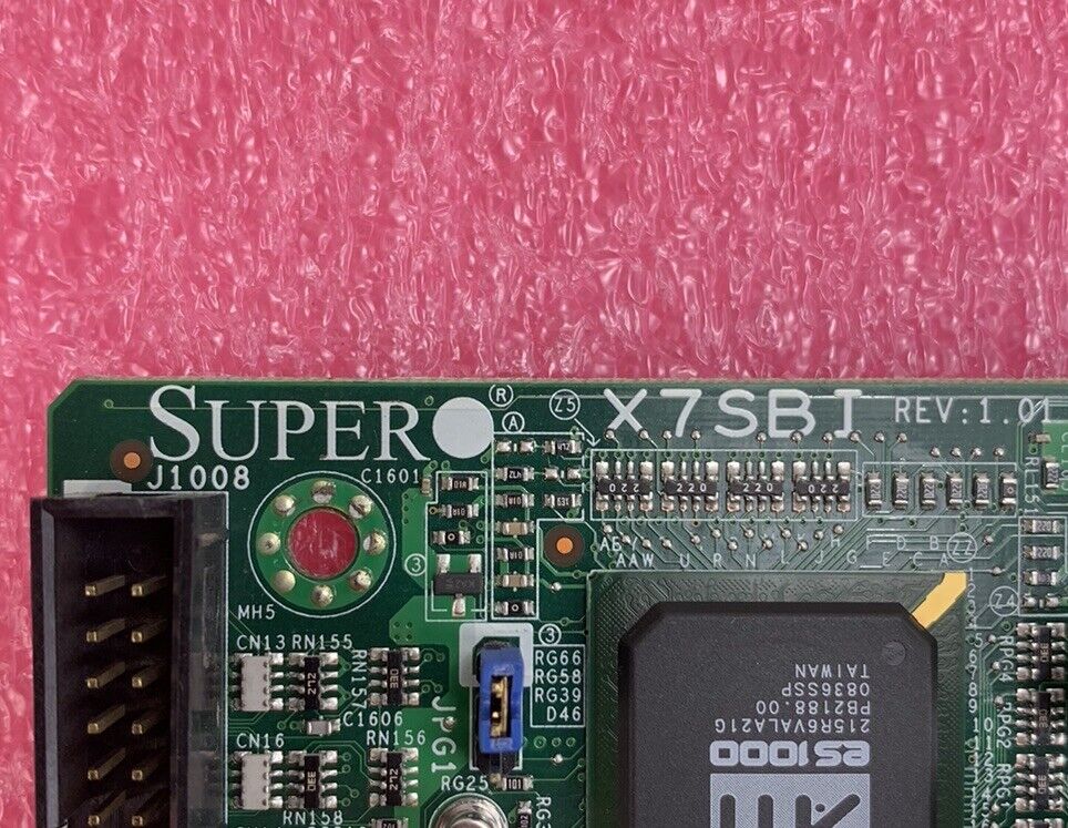 SuperMicro X7SBI Motherboard Intel Core 2 Quad Q9300 2.5GHz 4GB RAM w/ Shield
