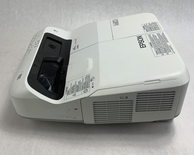 Epson PowerLite 695Wi H740A LCD Lamp Projector 5578 Lamp Hours - Dim No Remote