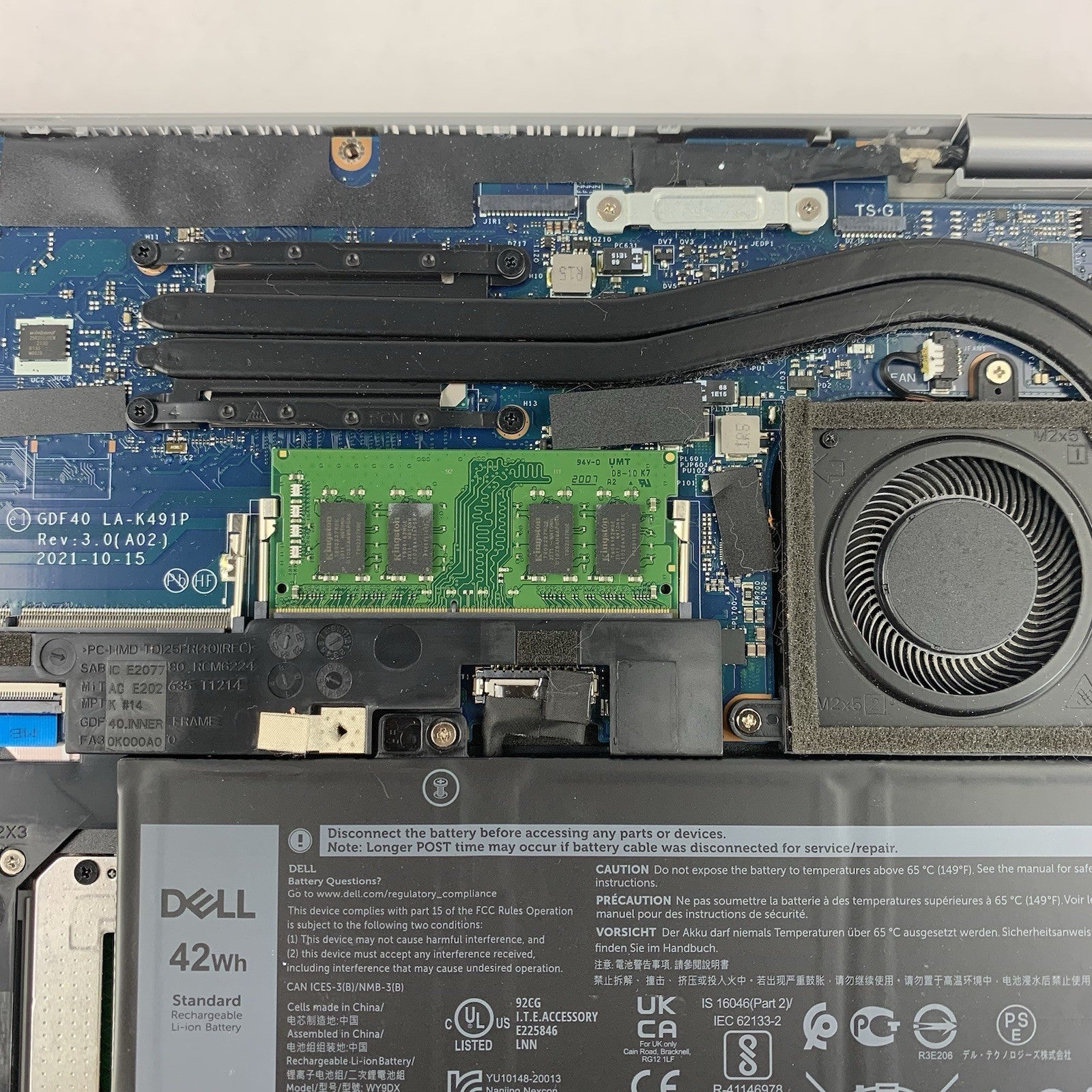 Dell Latitude 5420 14" Laptop  i7-1165G7 2.8 GHz 8 GB RAM No OS/SSD/AC12