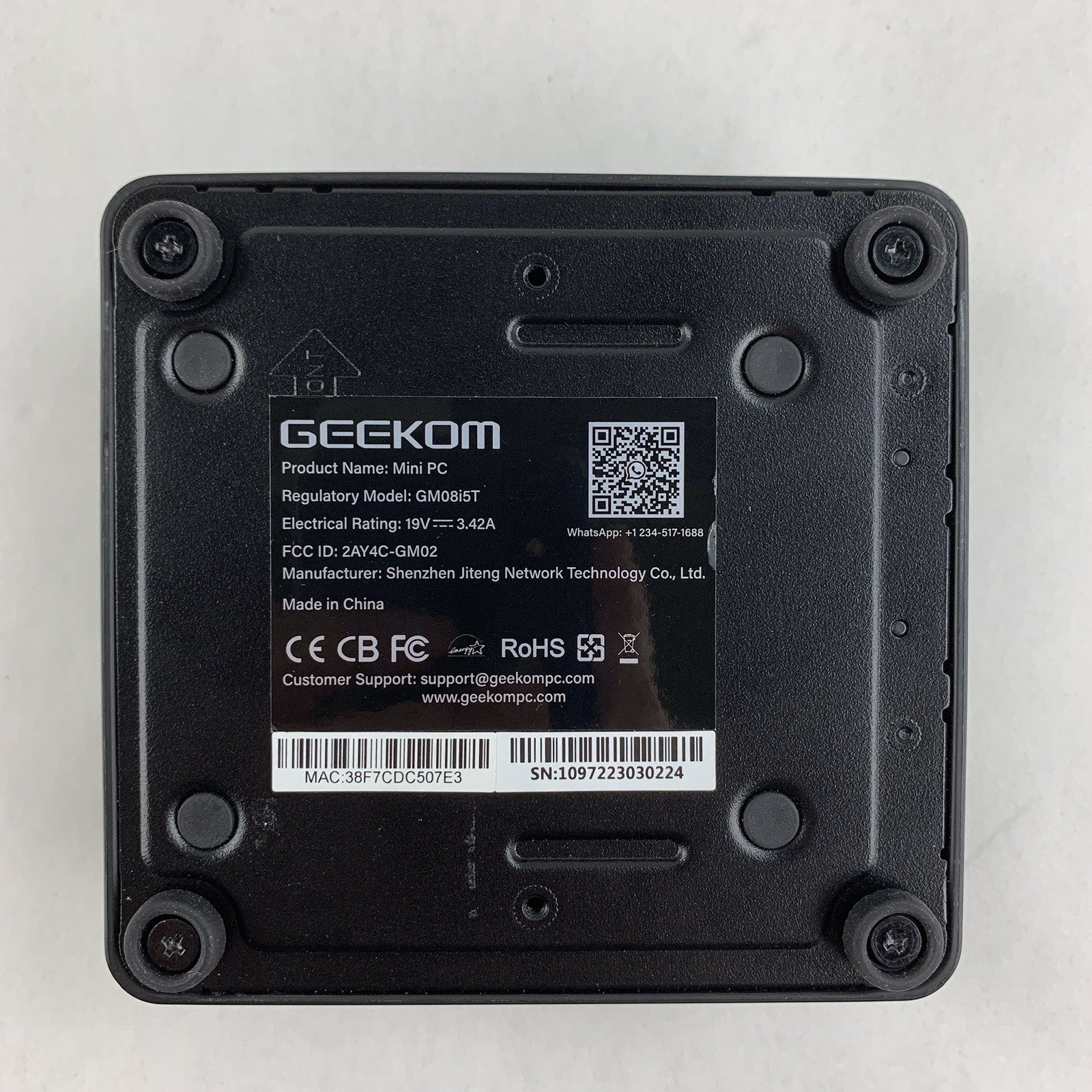 Geekom GM08i5T Mini PC Intel i5-8279U 2.4 GHz 16 GB RAM No OS No HDD No AC
