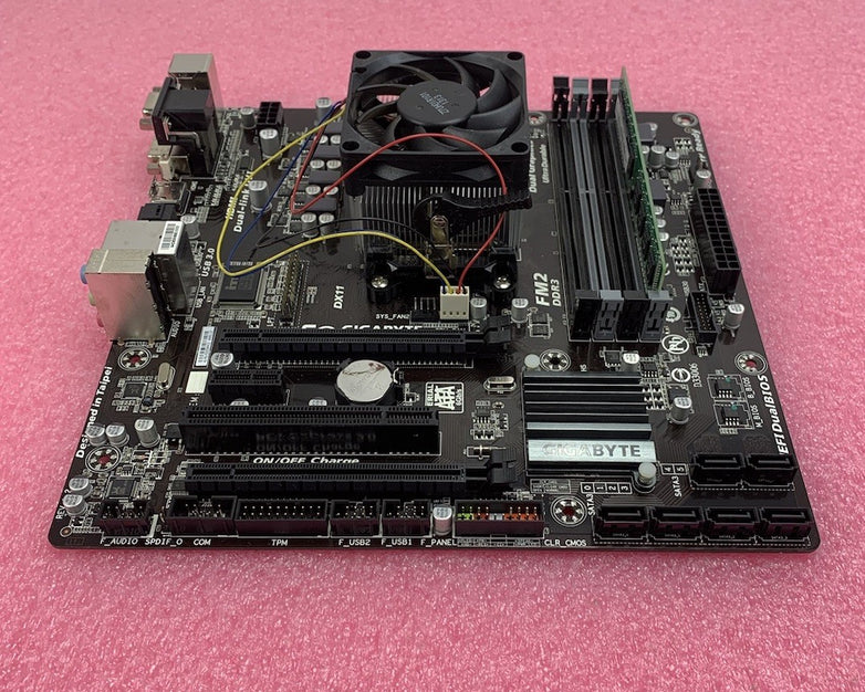 Gigabyte F2A75M-D3H Motherboard AMD A8-5600K 3.6GHz 4GB RAM w/ Shield