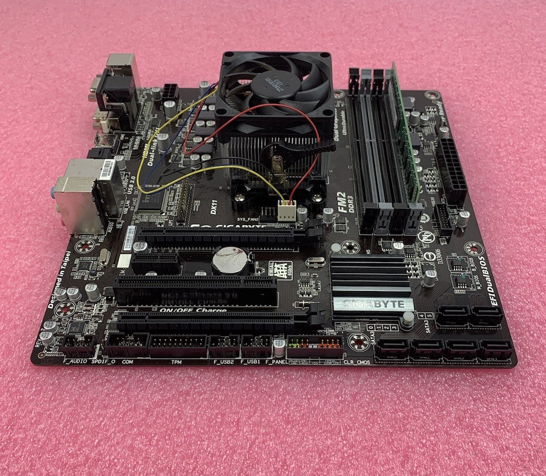 Gigabyte F2A75M-D3H Motherboard AMD A8-5600K 3.6GHz 4GB RAM w/ Shield