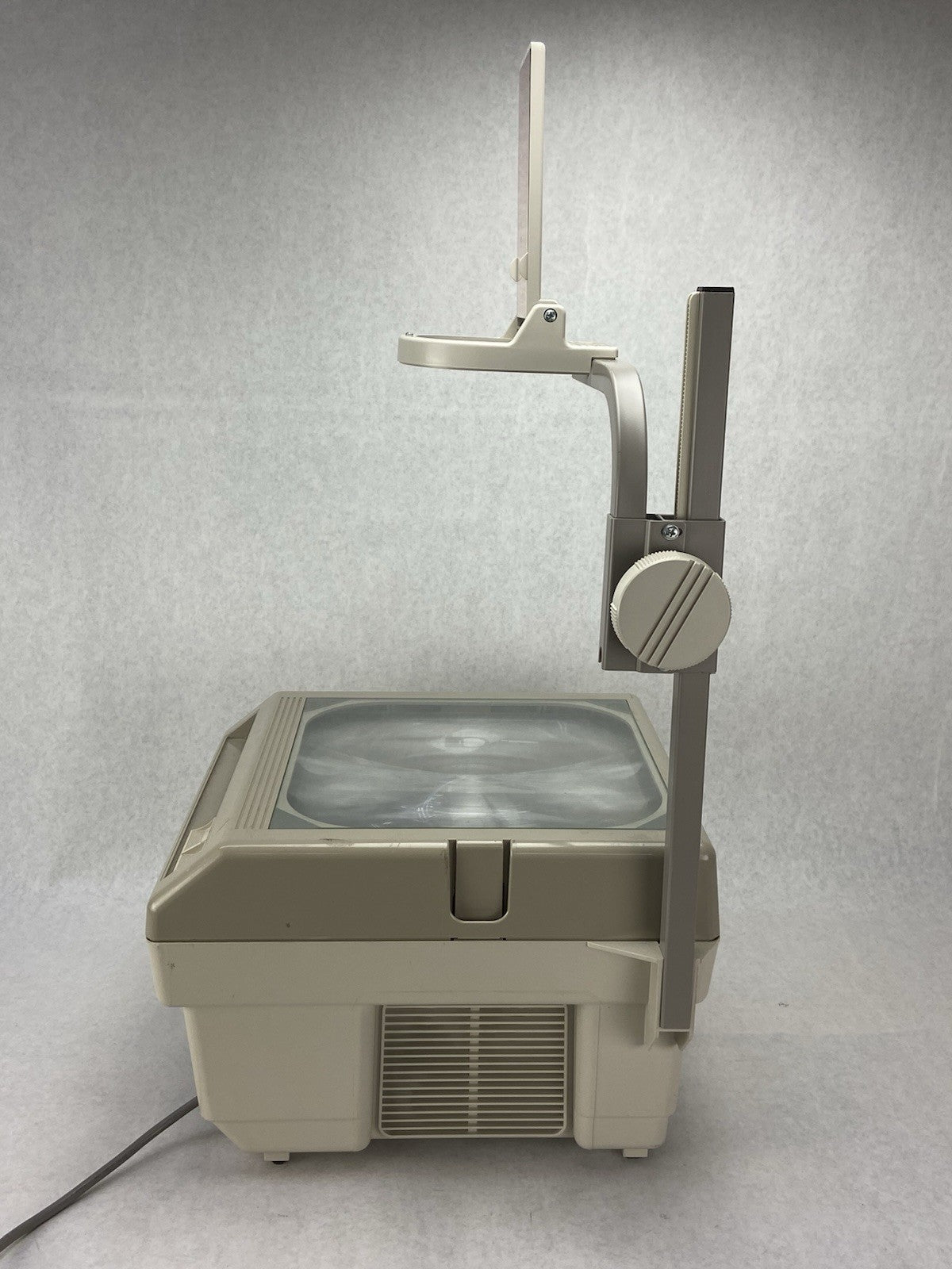 Apollo Horizon Overhead Projector Model 15000 Series7