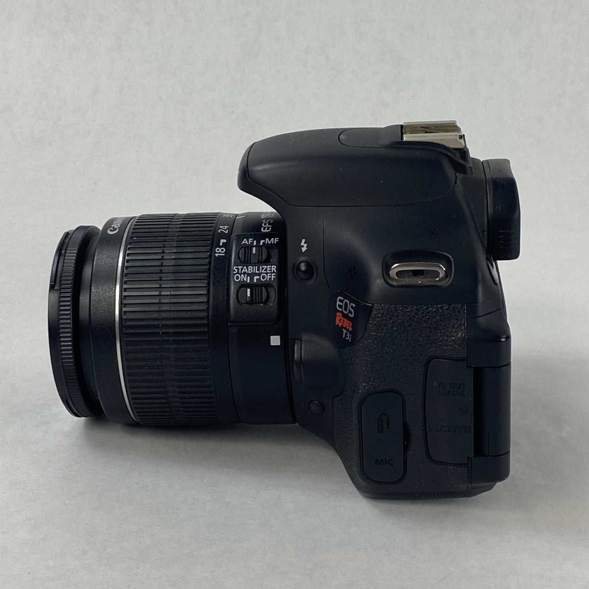 Canon DS126311 Camera EFS 18-55mm Macro 0.25m/0.8ft Zoom Lens w/Battery and Dock12