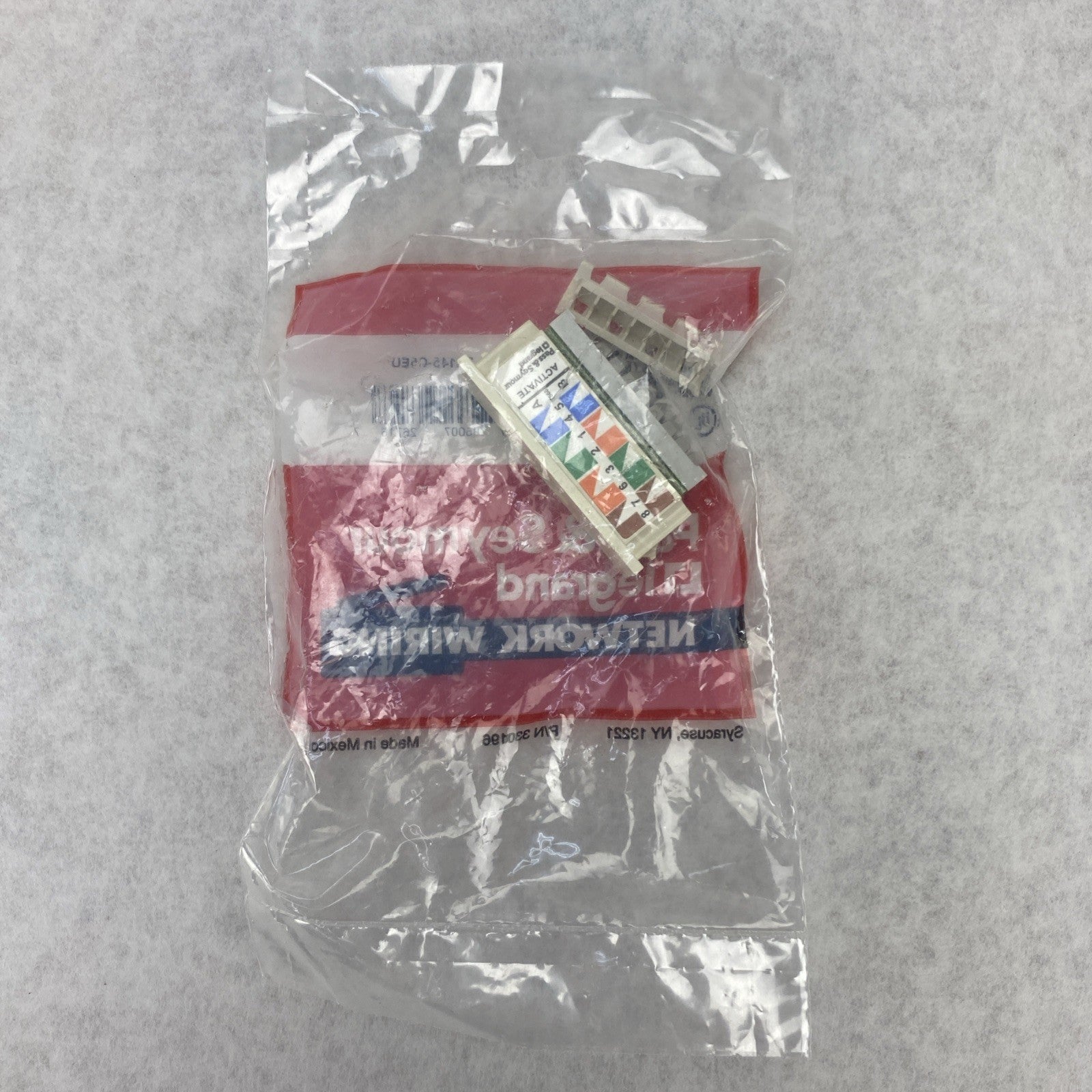 Pass & Seymour 2A145-C5EU Activate 2A Single Cat 5e RJ45 Wiremold Ivory - Lot 154