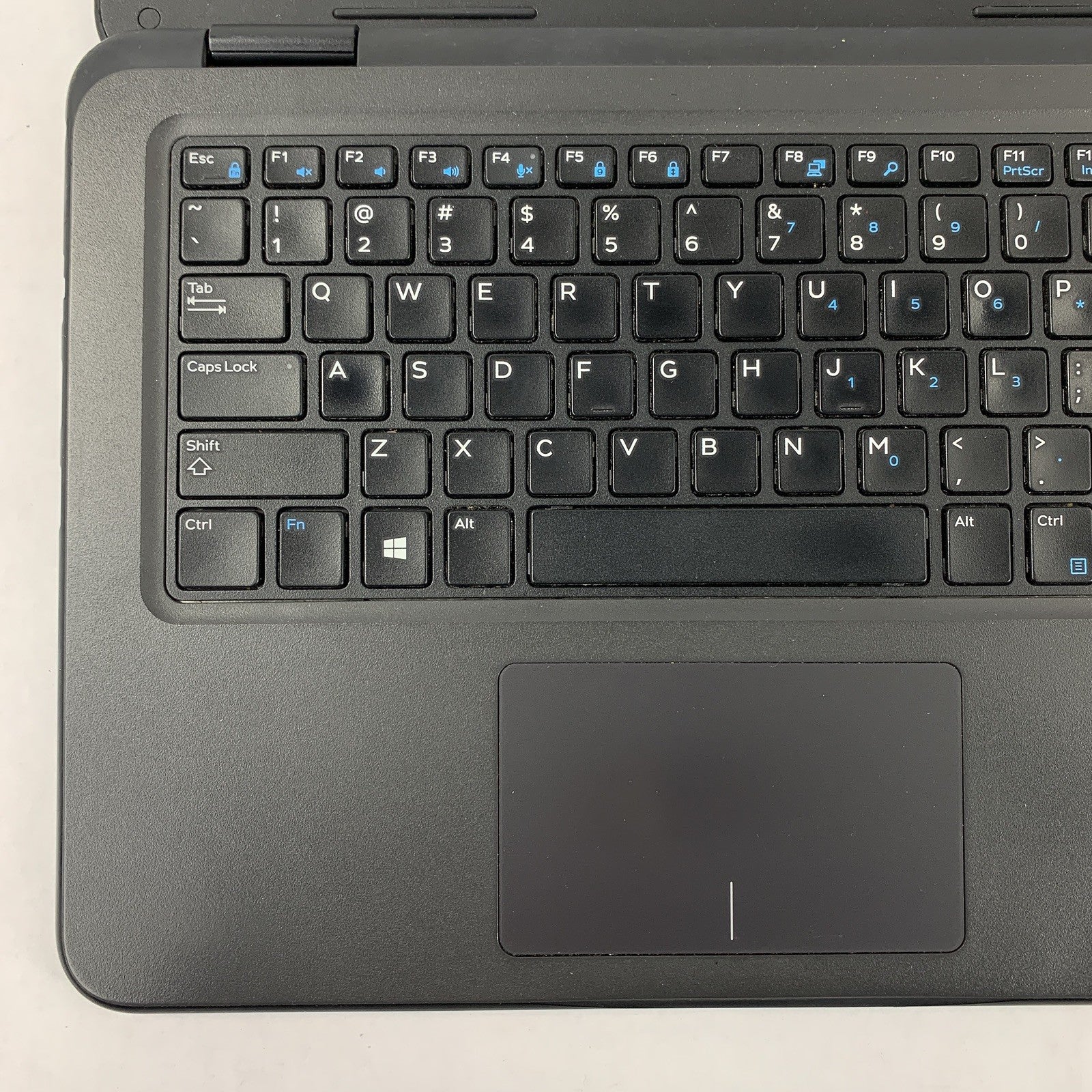 Dell Latitude 3300 13.3" i5-8250u 1.6 GHz 8 GB Ram NO OS No HDD No Batt No AC