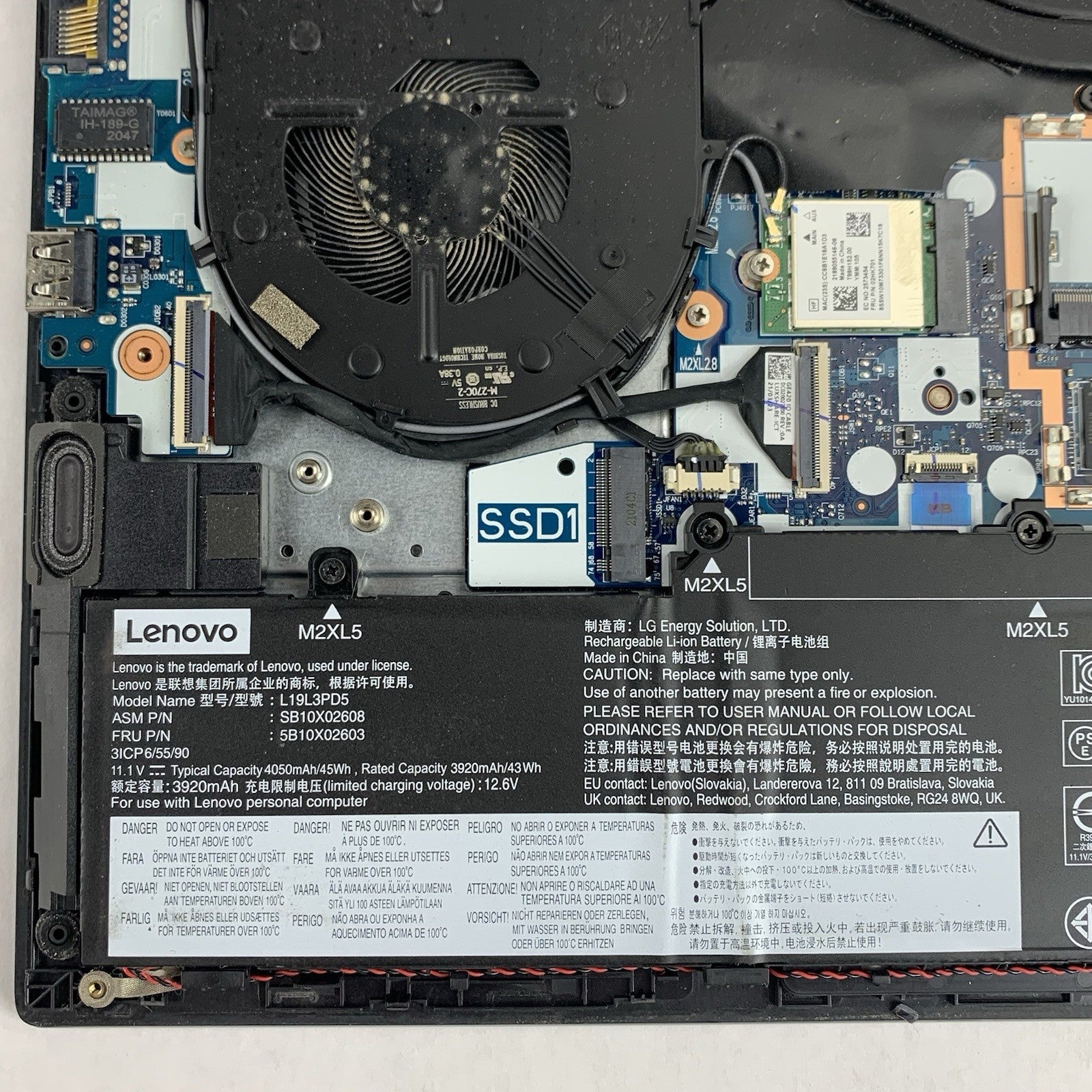 Lenovo ThinkPad E14 Gen 3 14" Ryzen 5 5500U 2.1Ghz 8GB Ram No OS/HDD/AC Scratch18