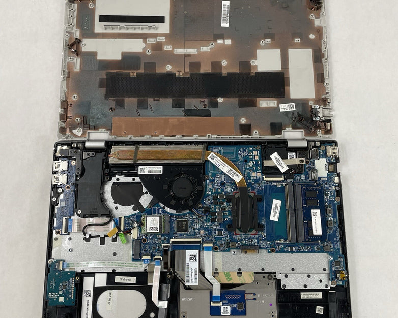 HP 15-cs3067st 15.6" i7-1065G7 1.30 GHz 8 GB RAM No SSD/OS/AC/Batt - READ