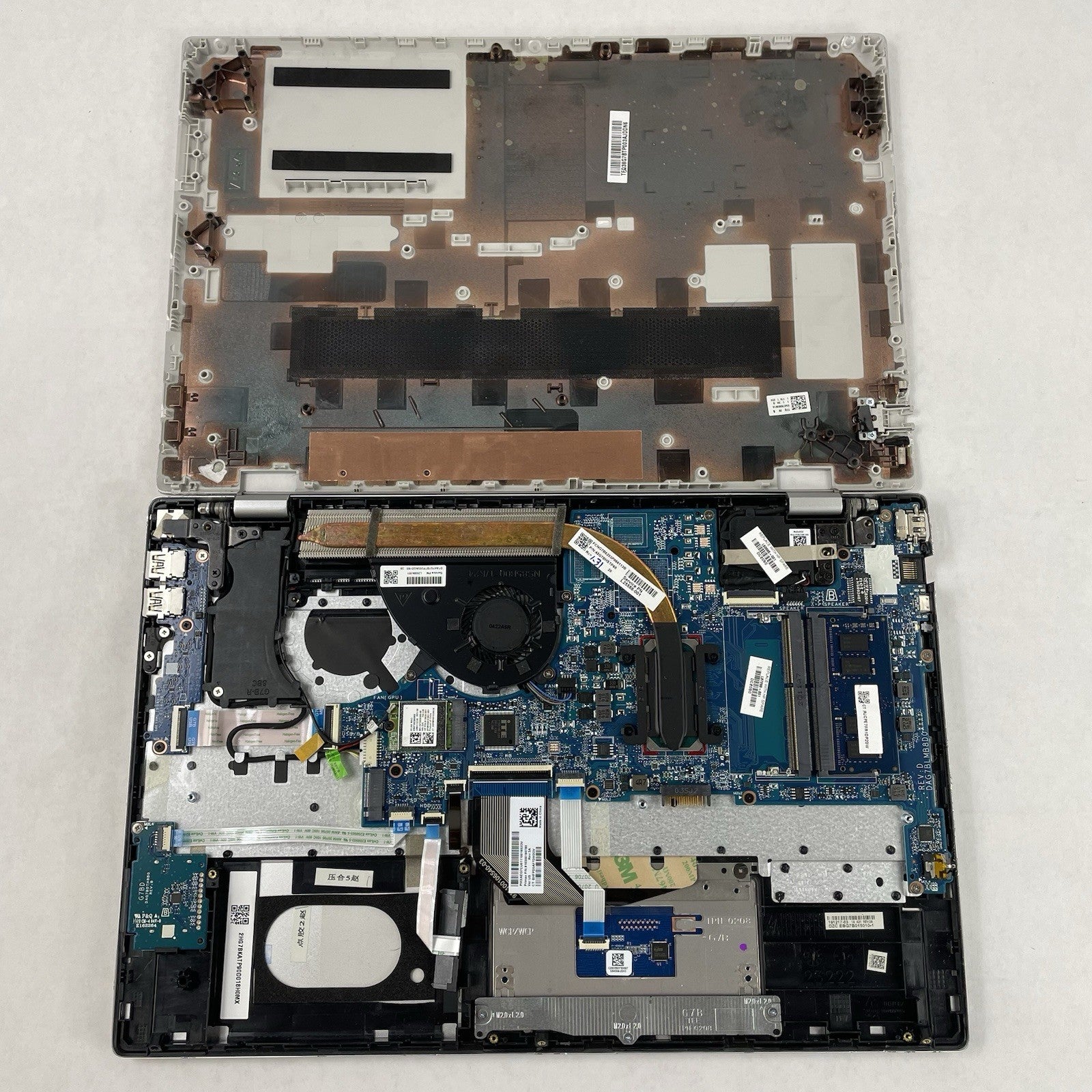 HP 15-cs3067st 15.6" i7-1065G7 1.30 GHz 8 GB RAM No SSD/OS/AC/Batt - READ17