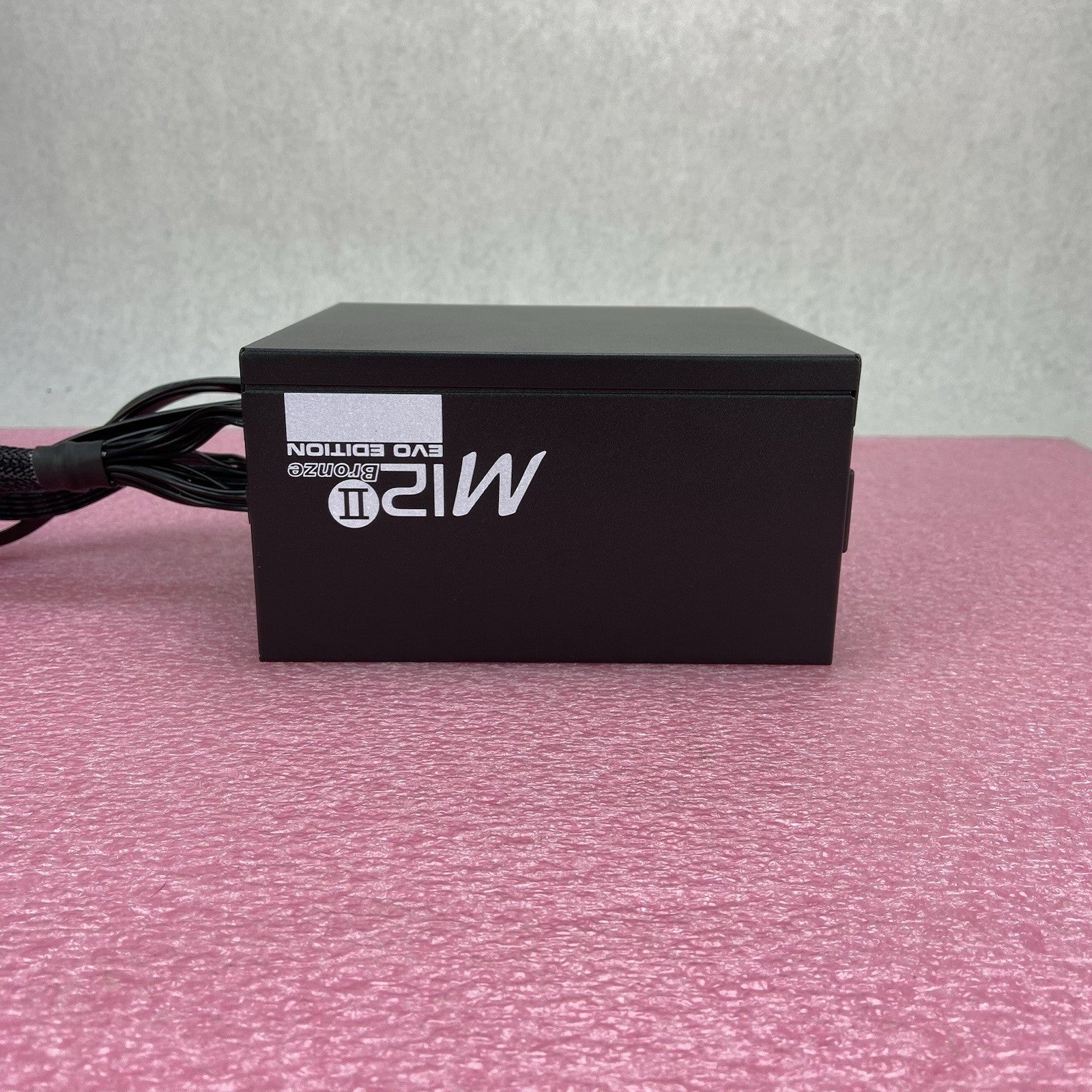 Seasonic SS-520GM Active PFC F3 80 Plus Bronze 520W Power Supply6
