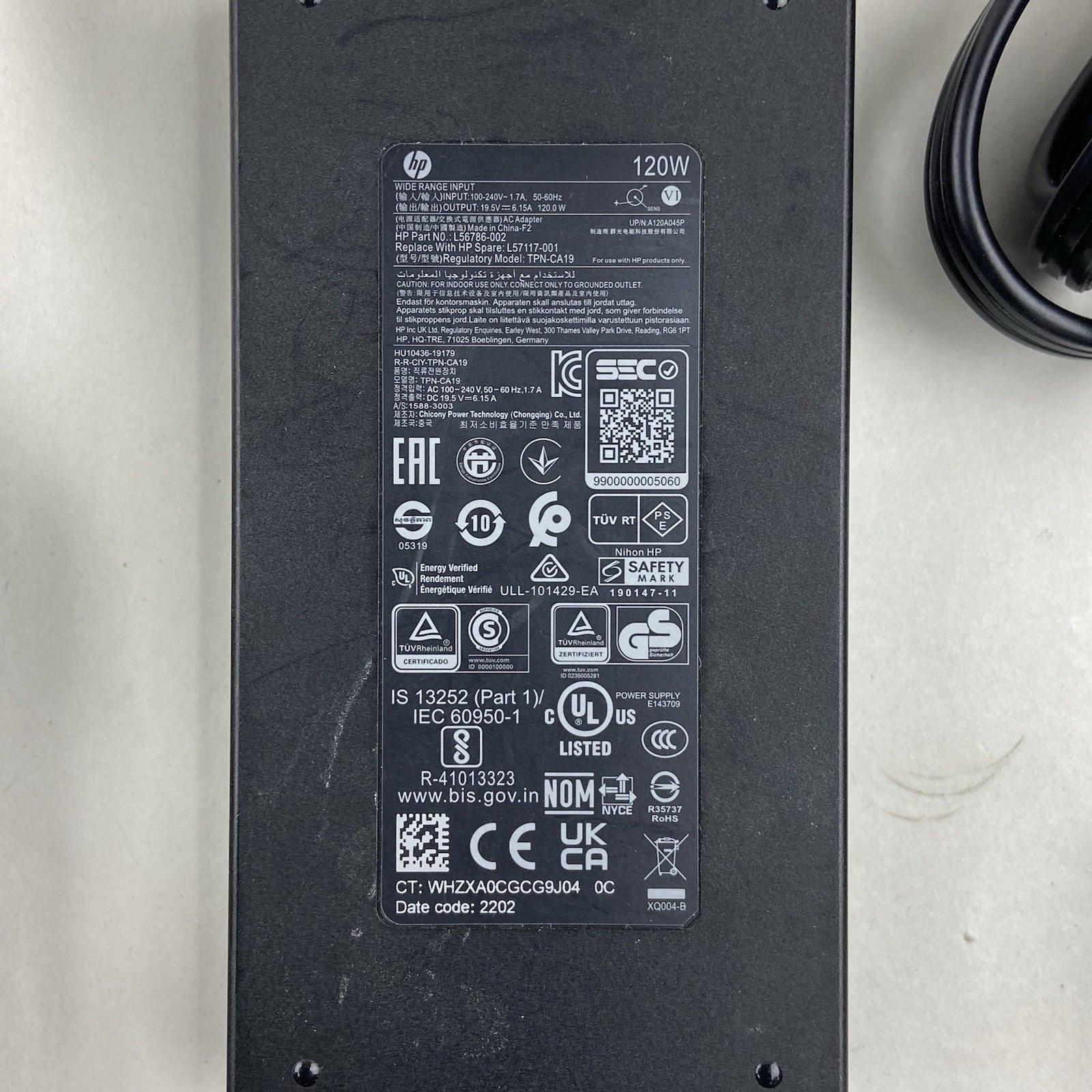 HP 120W 19.5V 6.15A Slim AC ADAPTER TPN-CA19 - Lot of 52