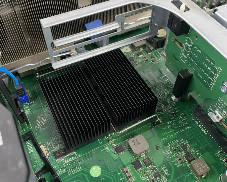 Dell PowerEdge R710 Server 2x Xeon E5540 2.53 GHz 72 GB Ram No HDD No OS