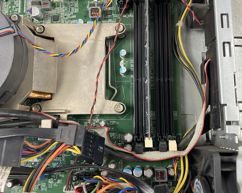 Dell OptiPlex 7010 SFF Intel Core i5-3470 3.2GHz 1x4GB RAM No HDD No OS