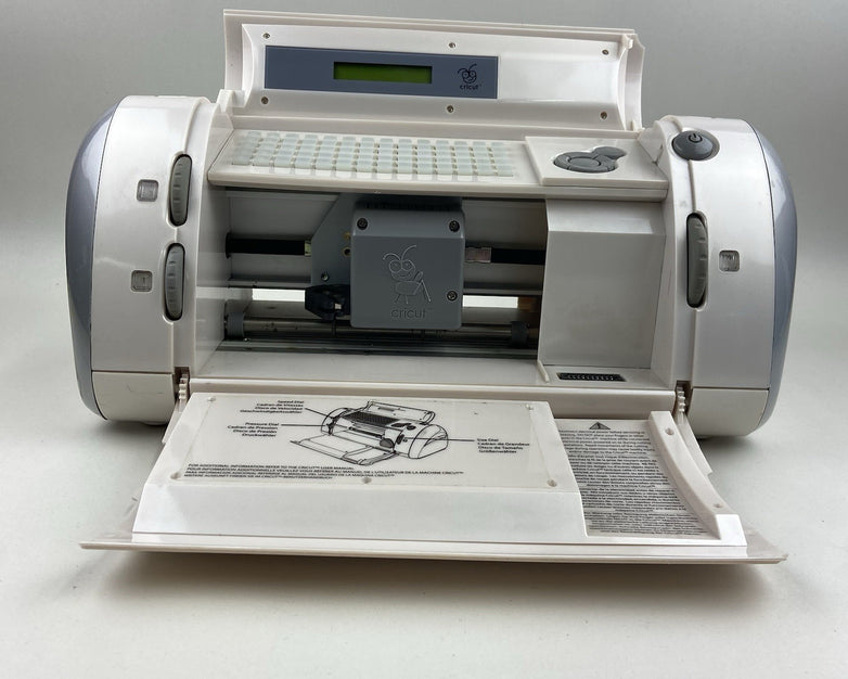 Cricut Personal Electronic Cutter Machine CRV001