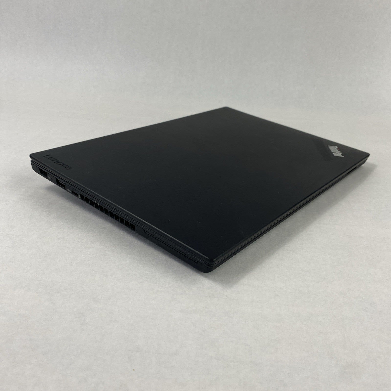 Lenovo ThinkPad T470 Intel Core i5-7300U 2.6GHz 8GB RAM 14.0" No HDD No OS