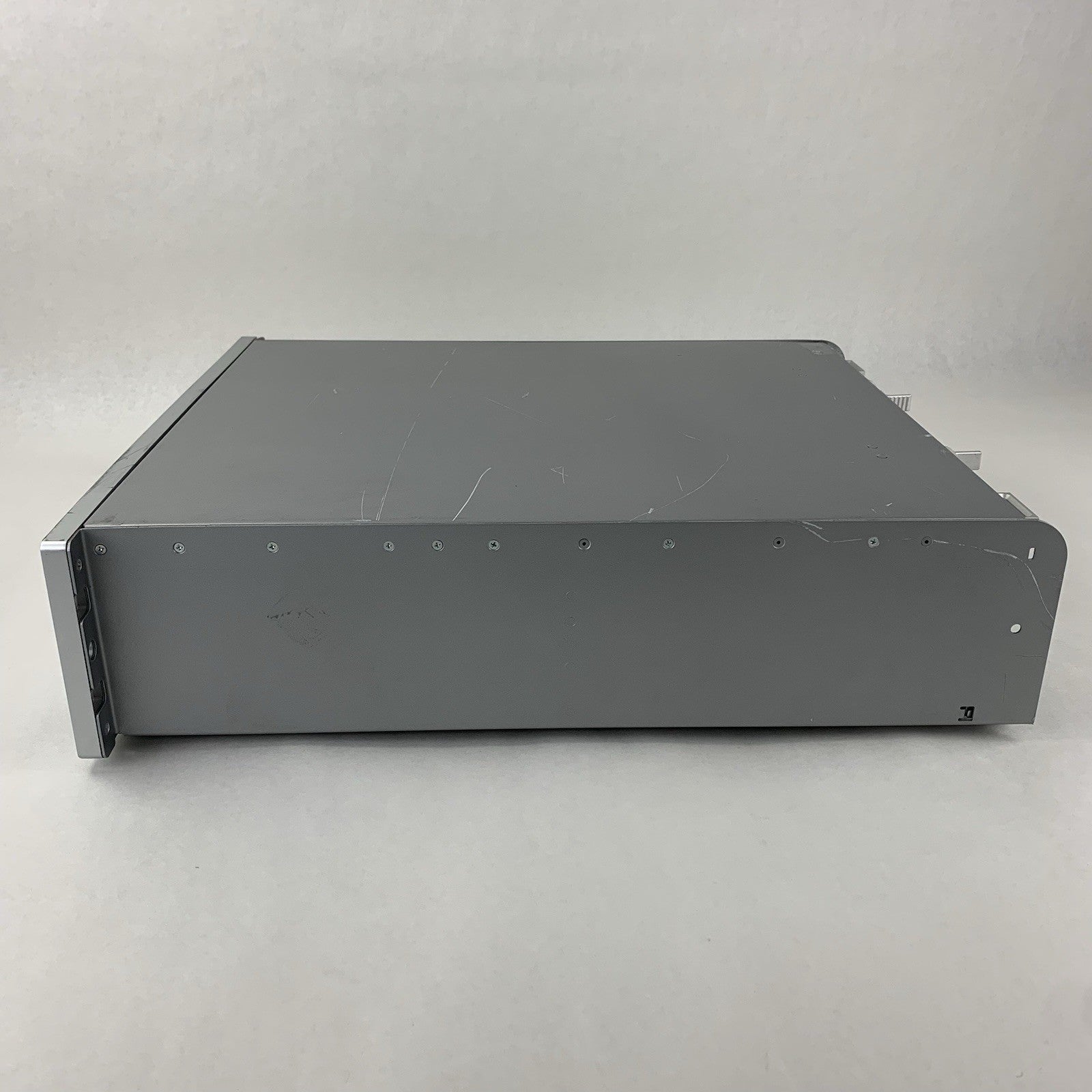 Apple Xserve Raid A1009 Network Enclosure w/ 3x Caddy 2x 603-6332 1x PSU No HDDs12