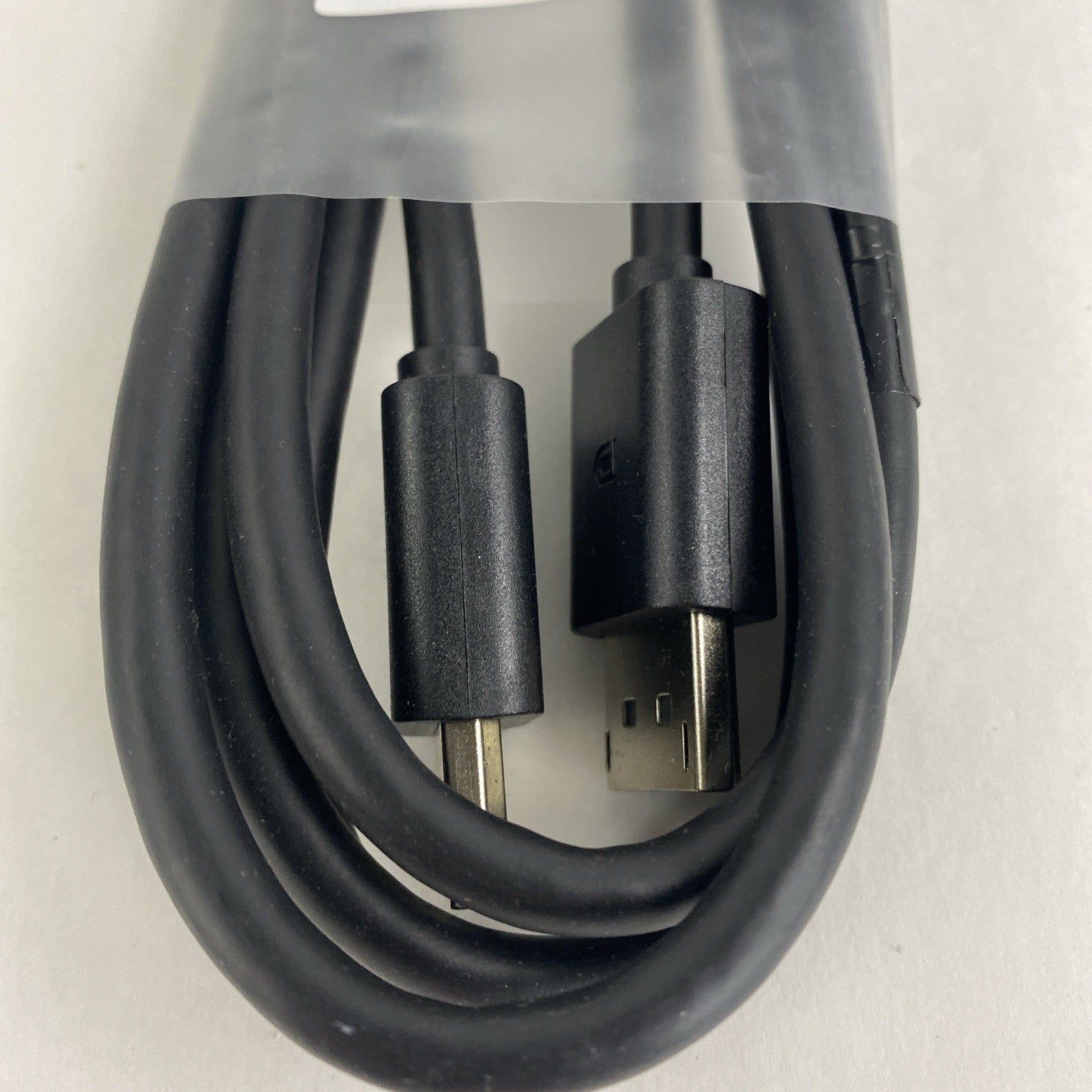 5K1FN68521 6' Display Port Cable Lot of 43
