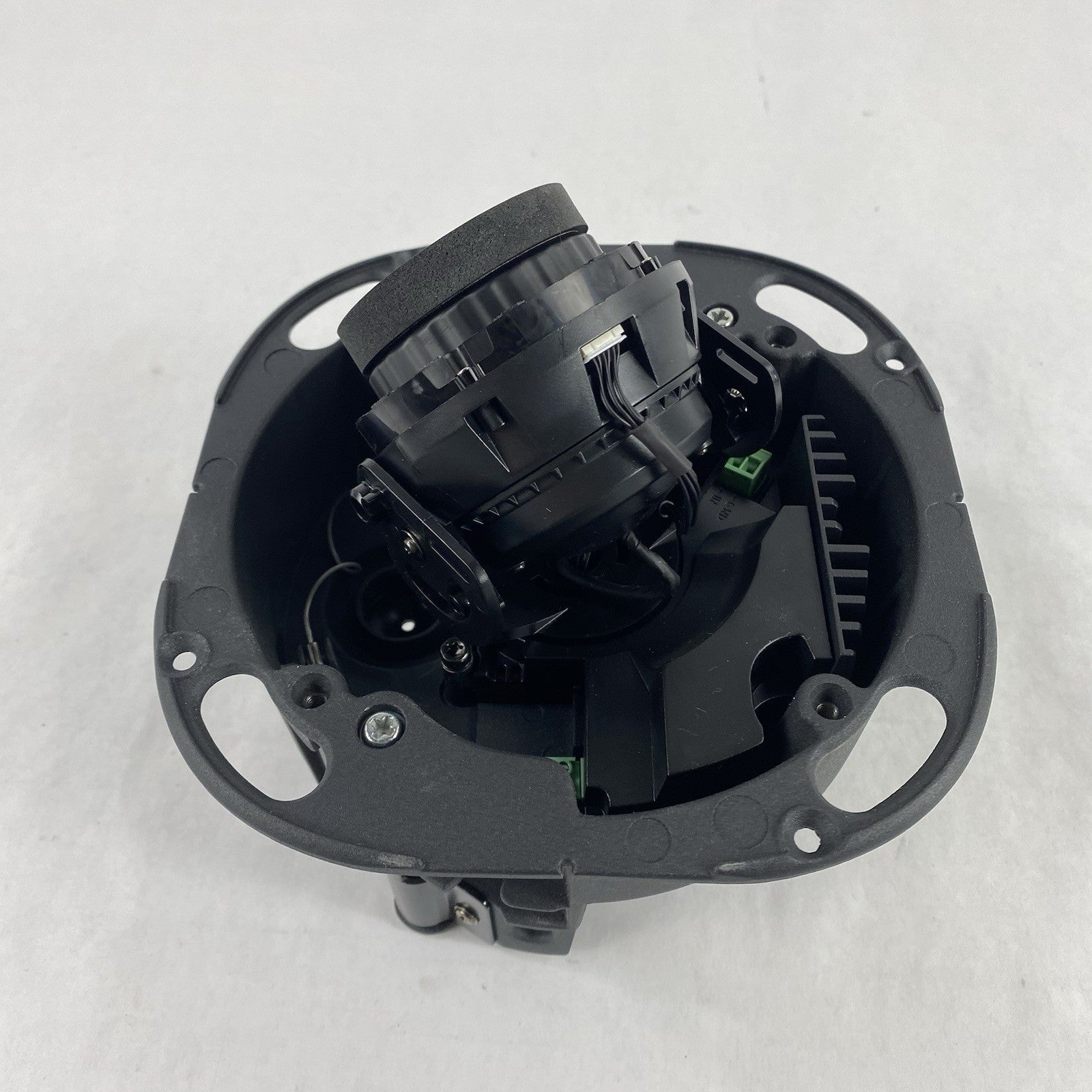 Avigilon 4.0C-H5A-DC1-IR H5A Series Lightcatcher Low-Light Dome Camera7