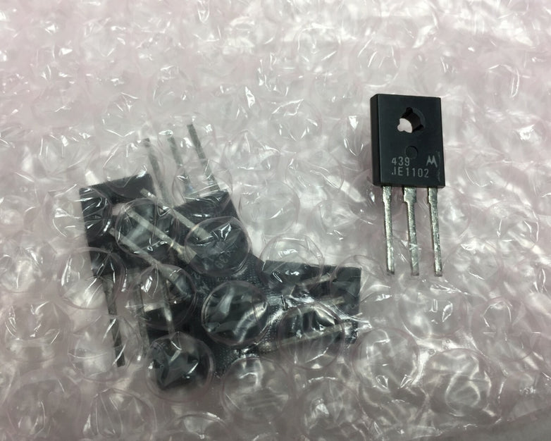 Genuine Motorola JE1102 Integrated Circuits   Lot of 6    NOS