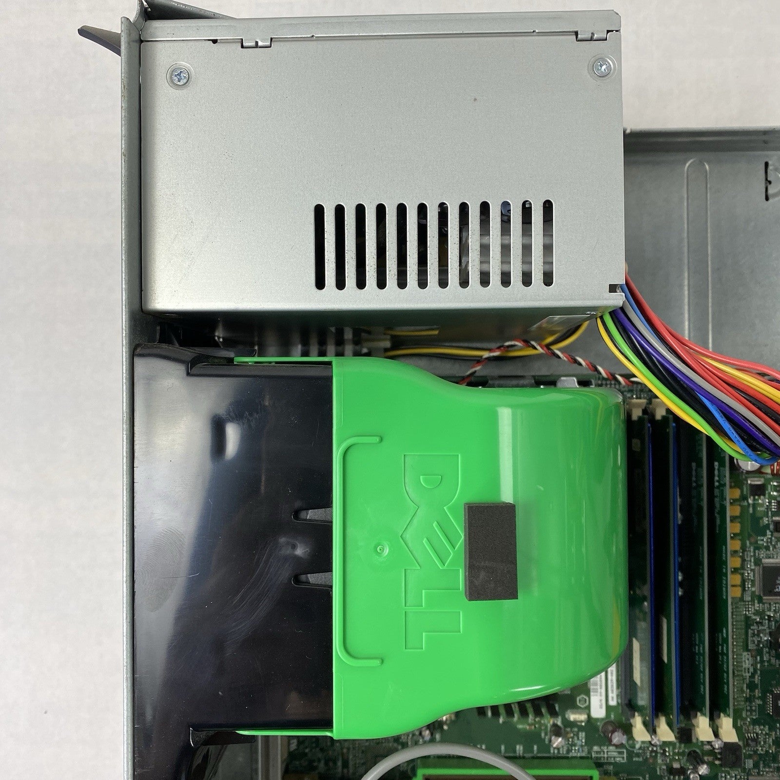 Dell Dimension 8200 MT Pentium 4 1.80GHz 256MB RAM No HDD No OS