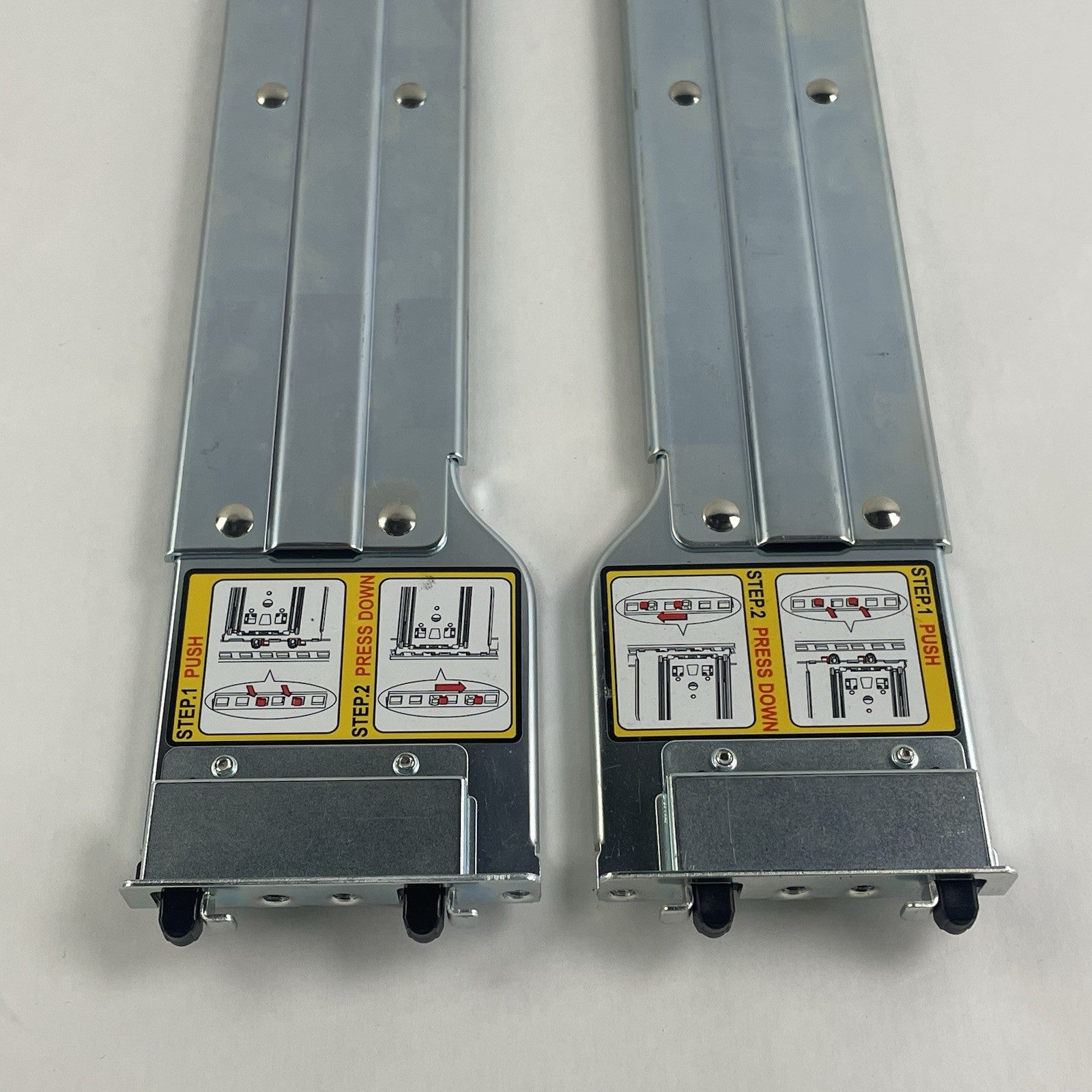 Supermicro MCP-290-00053-0N 2U-3U Rail Kit Ball-Bearing2