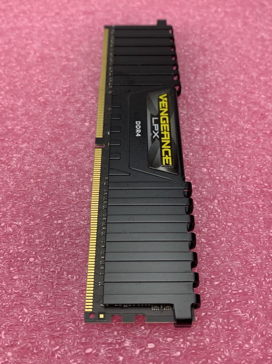 Corsair Vengeance LPX (3x4GB) CMK16GX4M4A2666C16 DDR4-2666 RAM (Lot of 3)2
